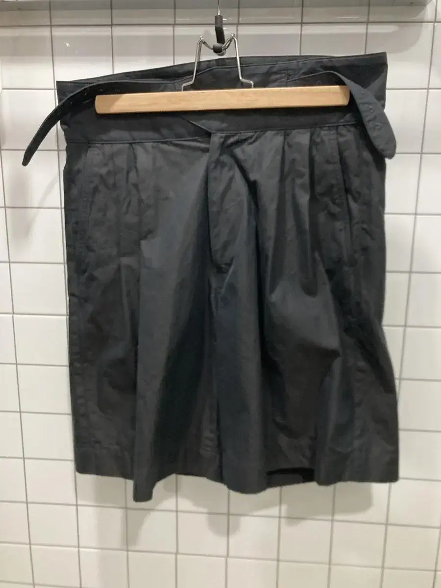 パンツ AURALEE CHAMBRAY GURKHA SHORTS size3 AURALEE CHAMBRAY GURKHA SHORTS size3